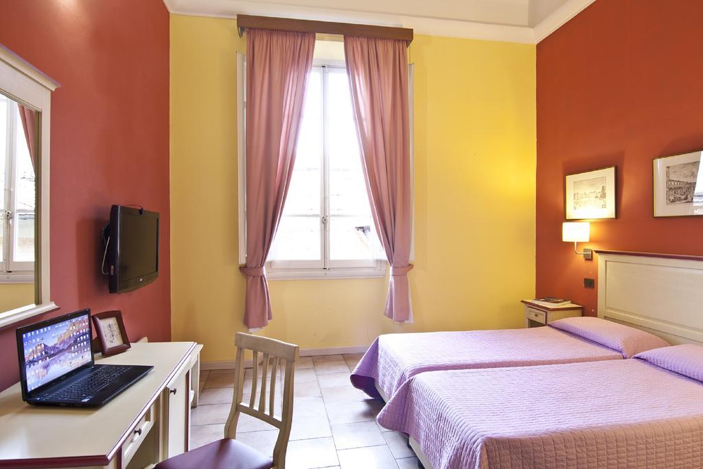 Hotel Benvenuti Florencia Exterior foto