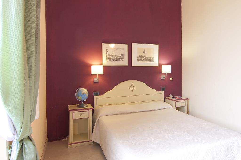 Hotel Benvenuti Florencia Exterior foto